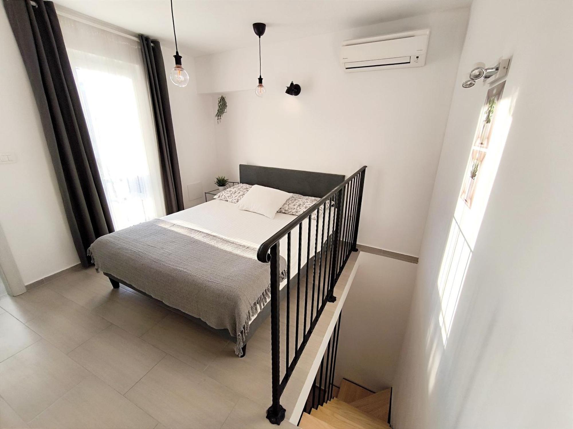 Central Apartment & Room Niko Split Exterior photo
